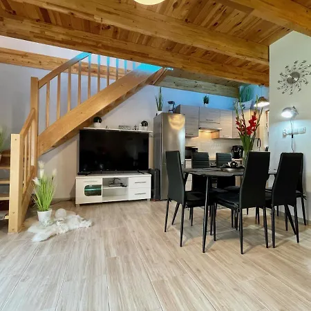 Holiday home Dom Dolores Pogorzelica (Gmina Rewal)